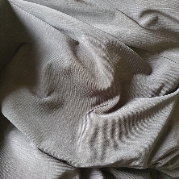 CAPTURE AU12 Dress Black Midi Fit & Flare Empire Waist V-Neck 3/4 Sleeve - NWOT - Picture 10 of 14